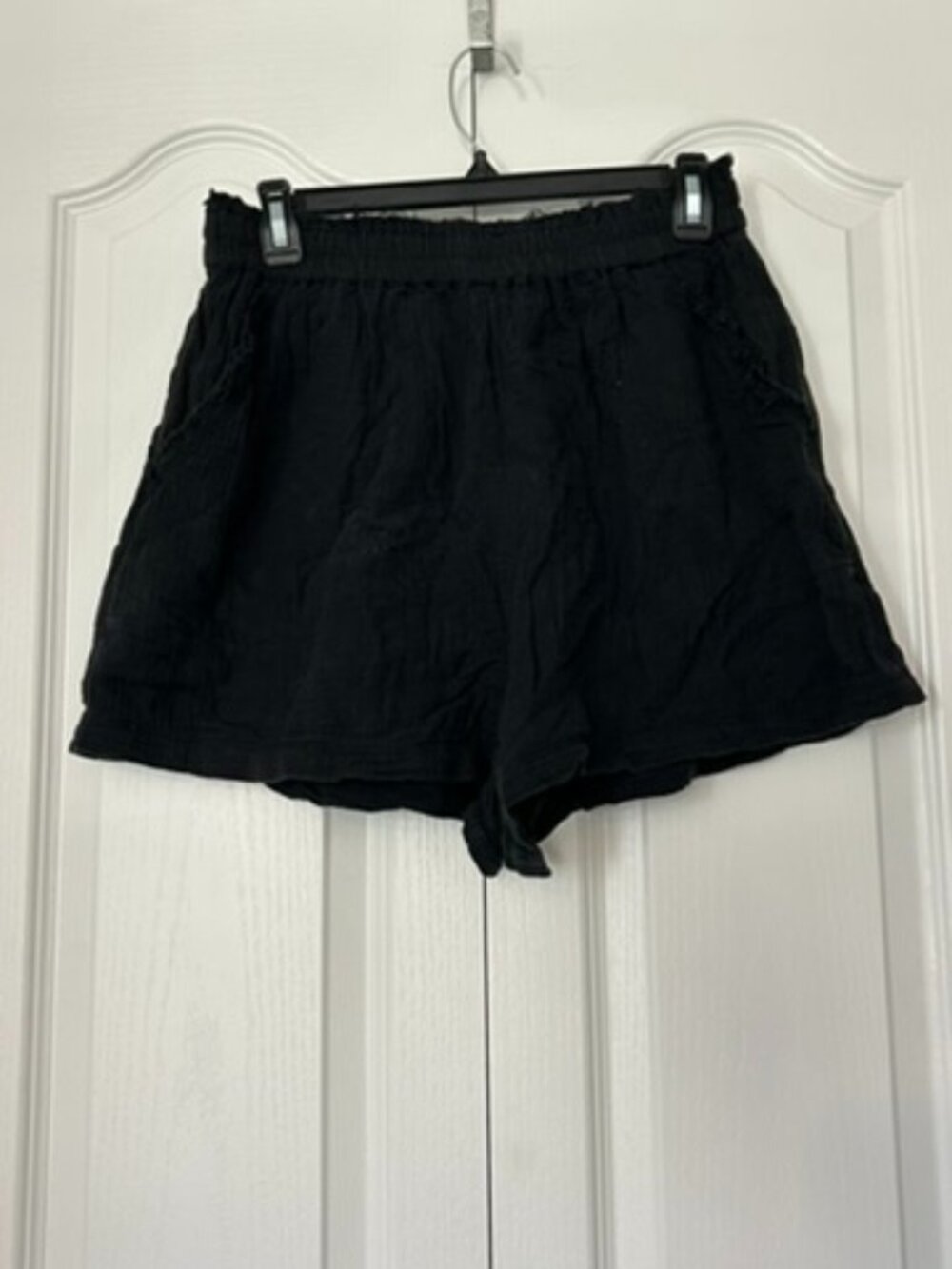 Aerie Black Linen Shorts Size Medium